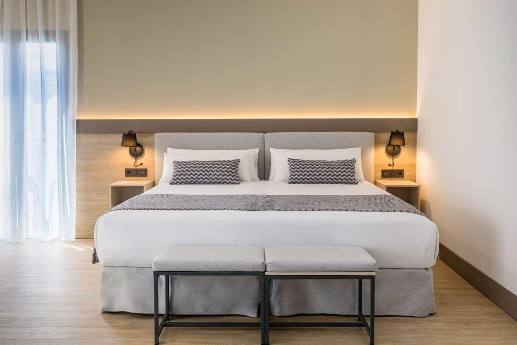 Occidental Puerto Banus 호텔 산페드로데알칸타라 객실 사진