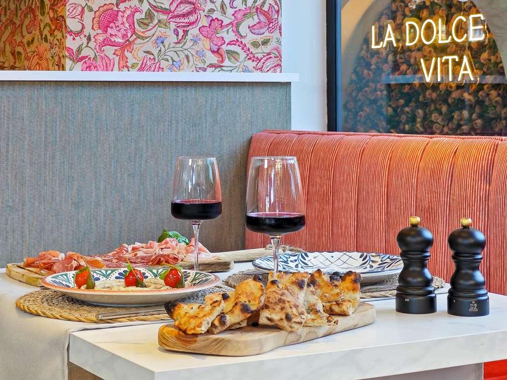 Occidental Puerto Banus 호텔 산페드로데알칸타라 레스토랑 사진